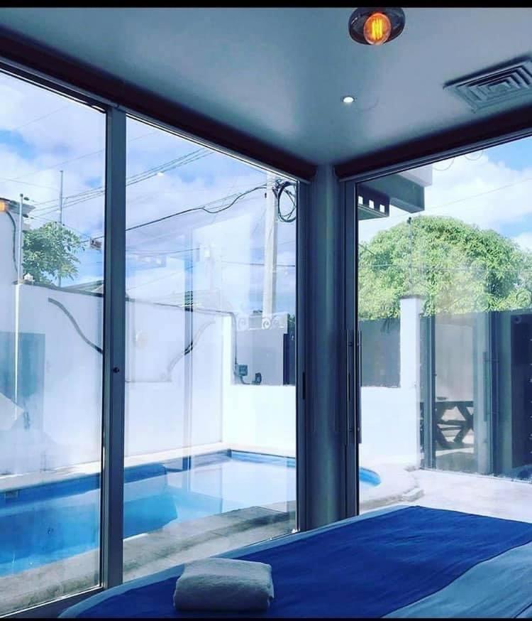 Boutique & Cancún